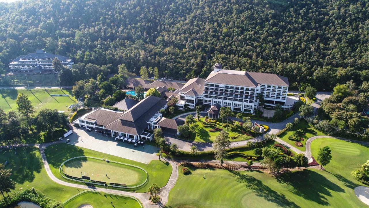Alpine Golf Resort Chiang Mai Ban Huai Sai Nua Exterior foto